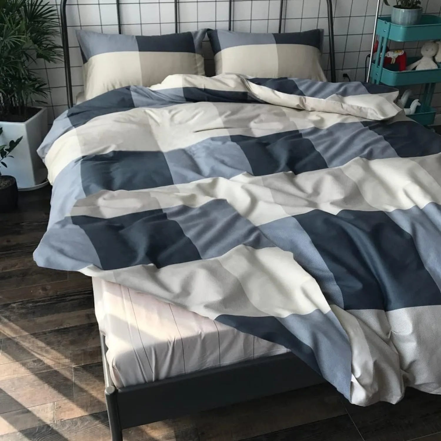 Plaid Luxe Queen Comforter Set – Fluffy Modern Grid