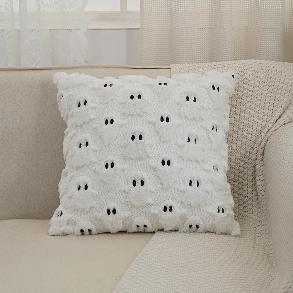 BUYNOW Halloween Quilting Throw Pillow Covers Traditional Style Soft Plush Geometric Ghost Halloween Pillow Cover Home Decor